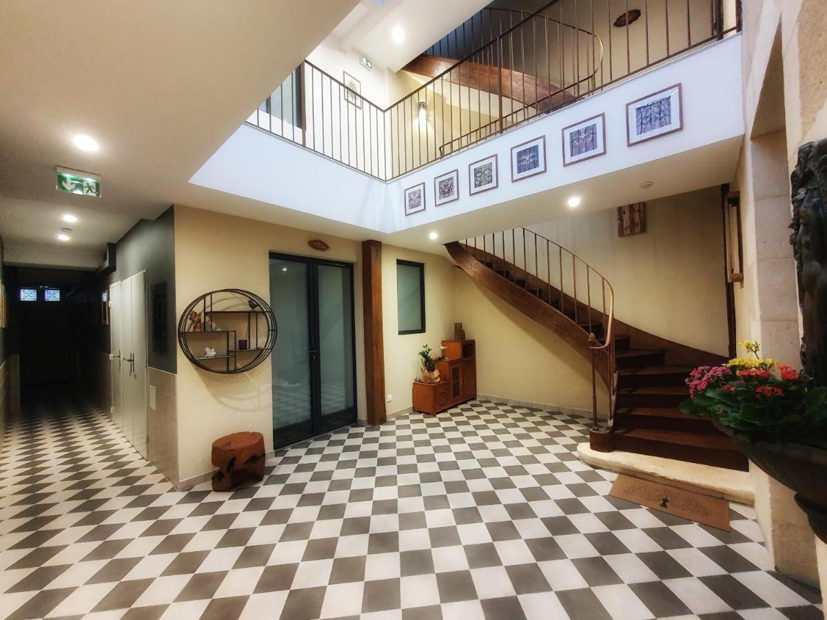 Larbrenville/Studio Hêtre La Charité-sur-Loire Extérieur photo