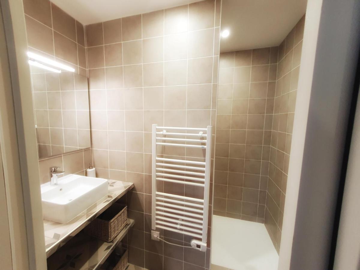 Larbrenville/Studio Hêtre La Charité-sur-Loire Extérieur photo